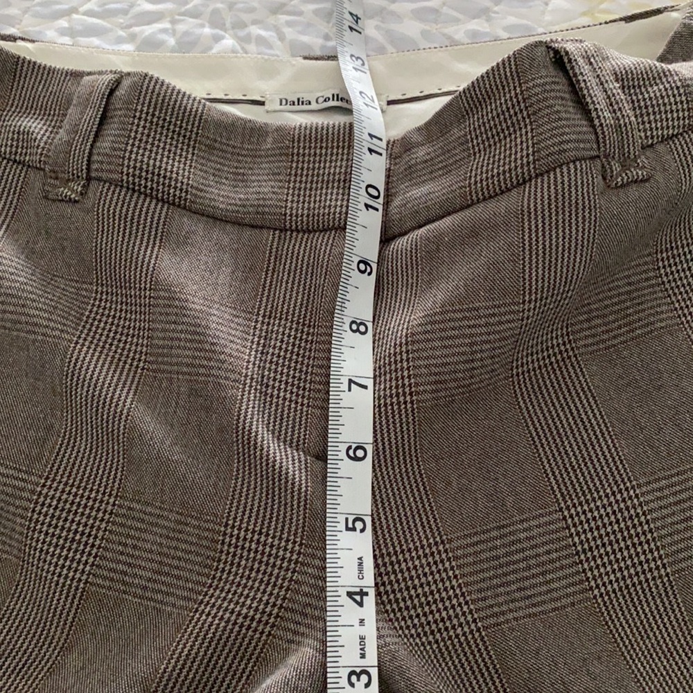 Professional Editor Slacks - Picture 8 of 13